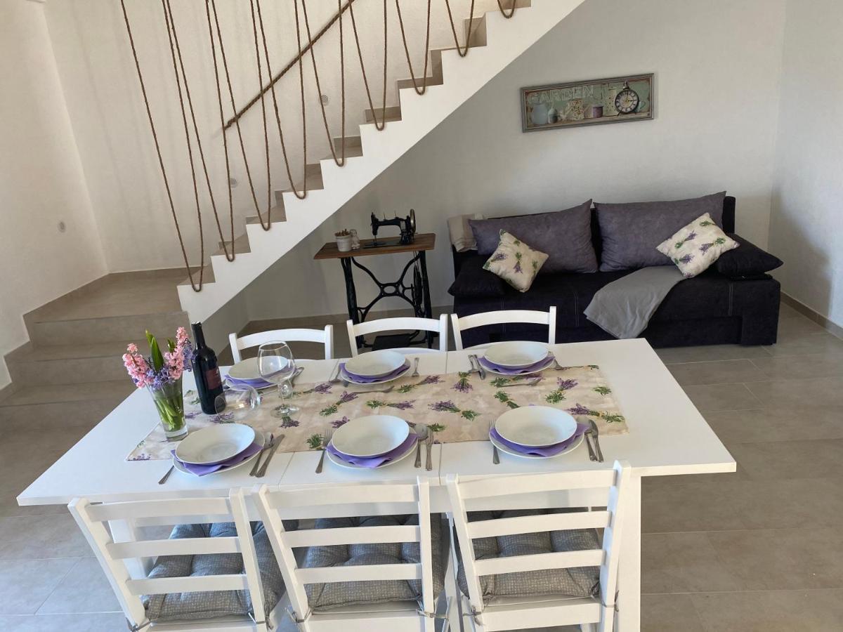 הוילה Hreljići House Carla Belavici מראה חיצוני תמונה